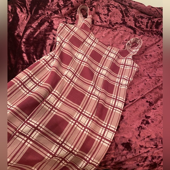 cute mini dress - Picture 2 of 3